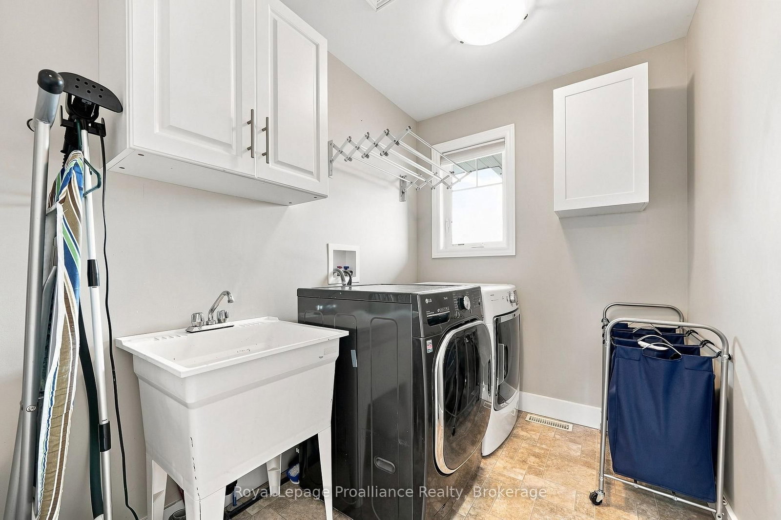 18 Granite Drive • Belleville, ON photo 26