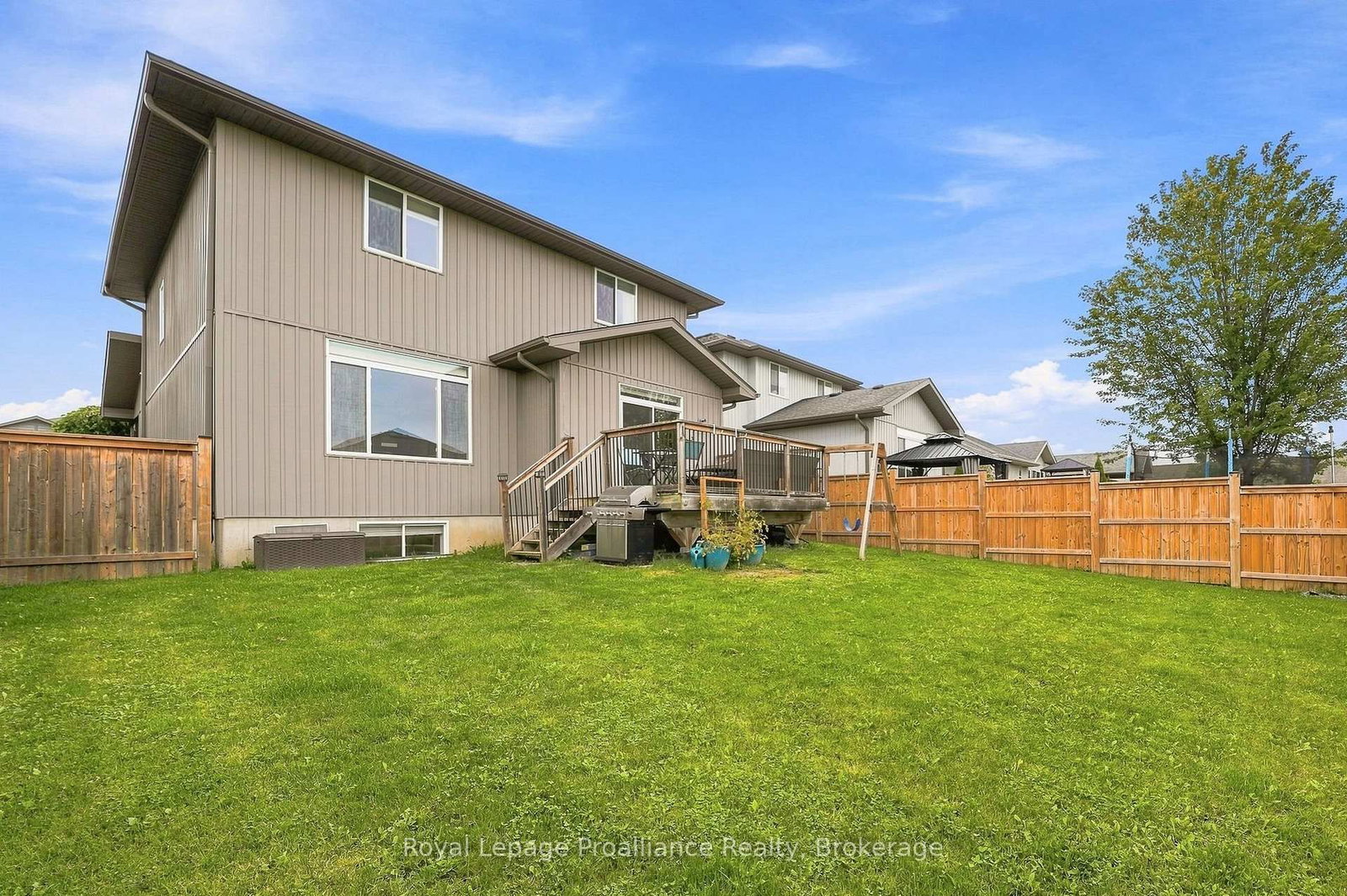 18 Granite Drive • Belleville, ON photo 44