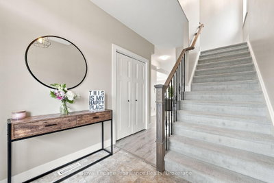 18 Granite Drive • Belleville, ON photo 6