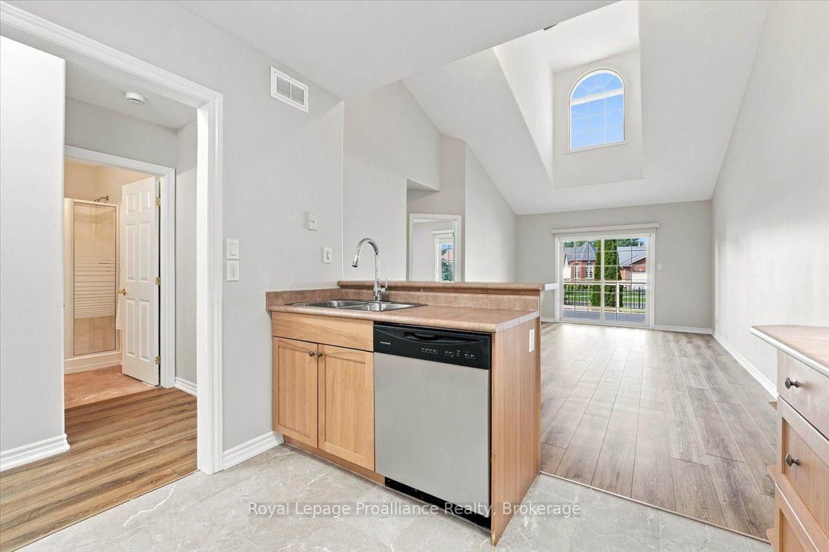 25 Heartwood Drive • #12 • Belleville, ON photo 12