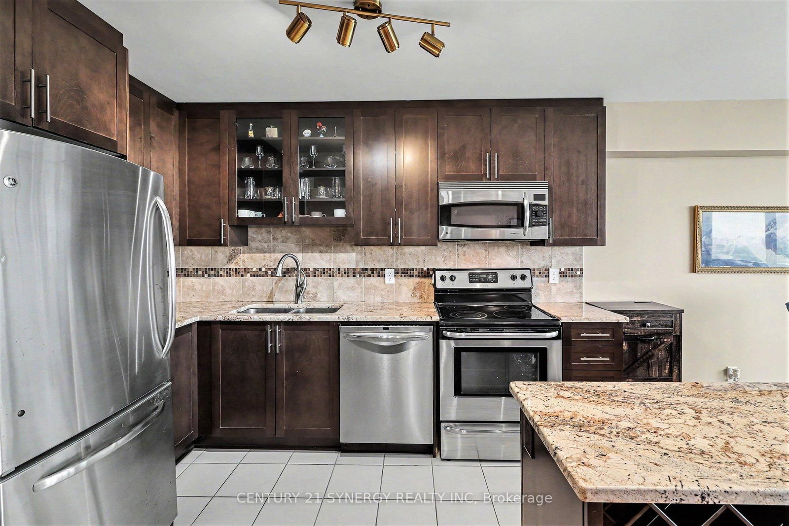 158B McArthur Avenue • #1202 • Ottawa, ON photo 14