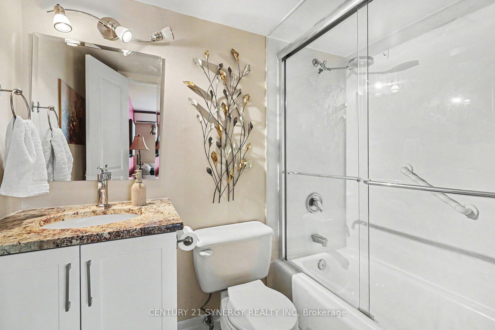 158B McArthur Avenue • #1202 • Ottawa, ON photo 21