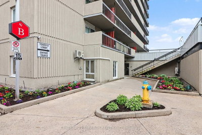 158B McArthur Avenue • #1202 • Ottawa, ON photo 3