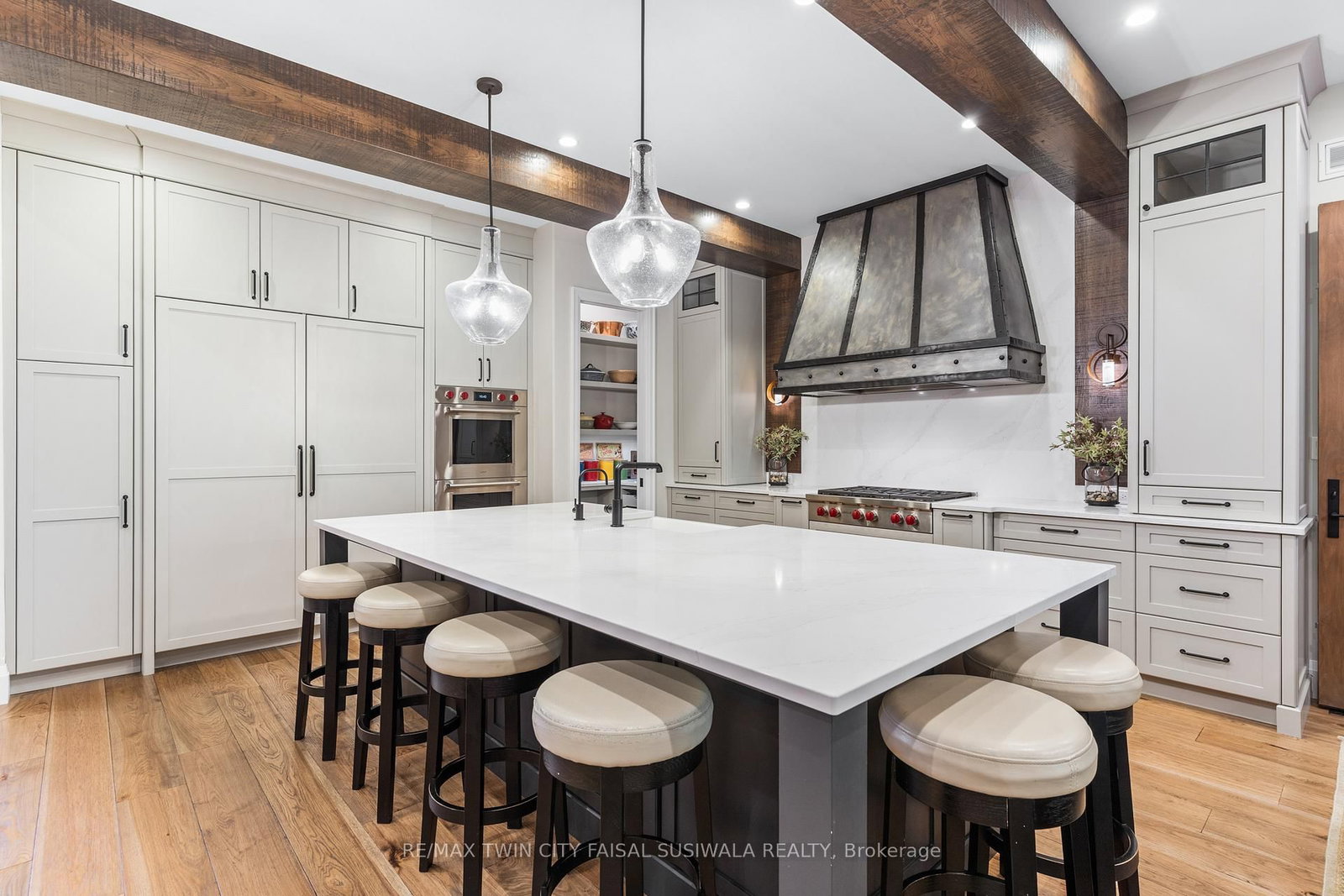 44 Pioneer Ridge Drive • Kitchener, ON photo 20