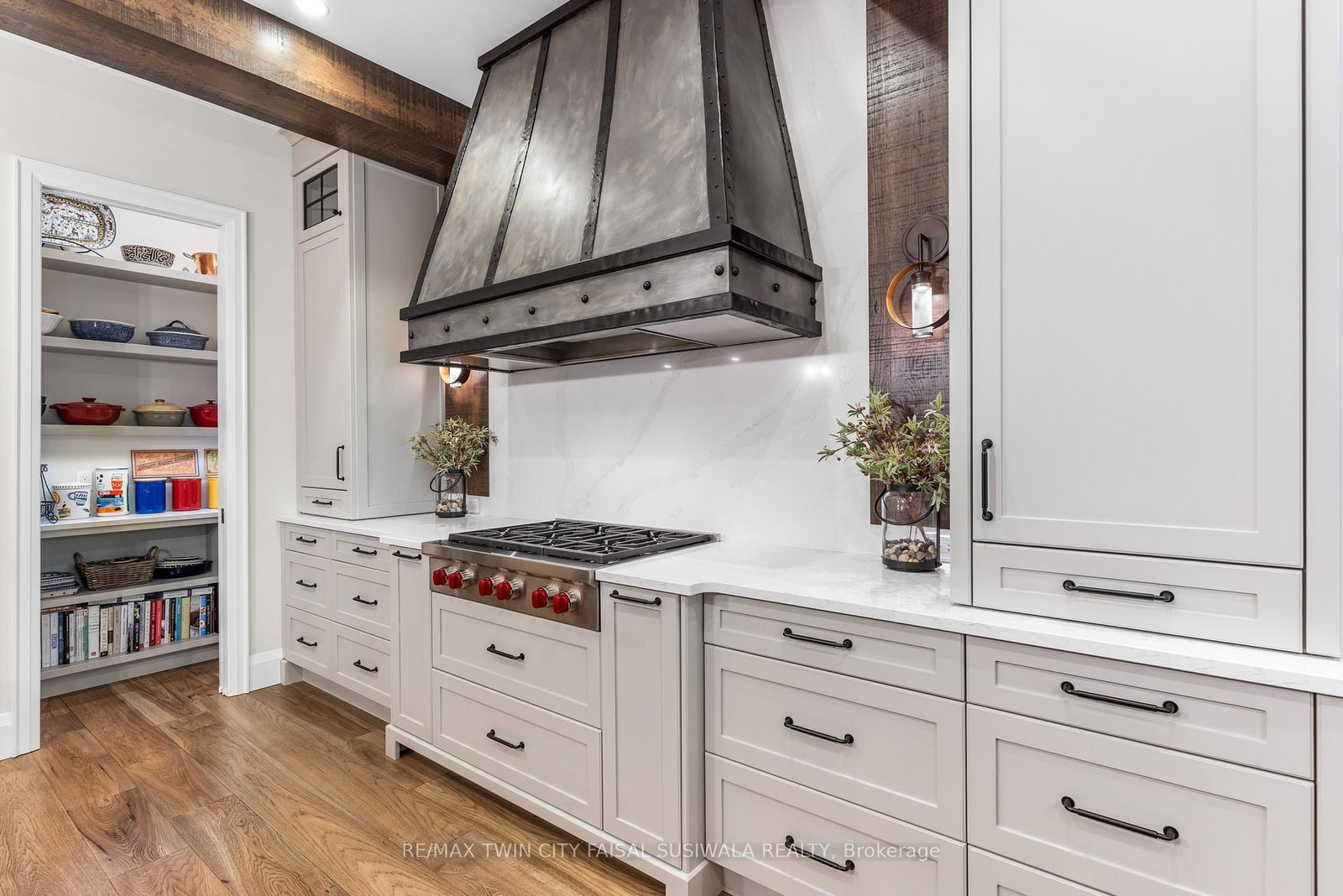 44 Pioneer Ridge Drive • Kitchener, ON photo 21