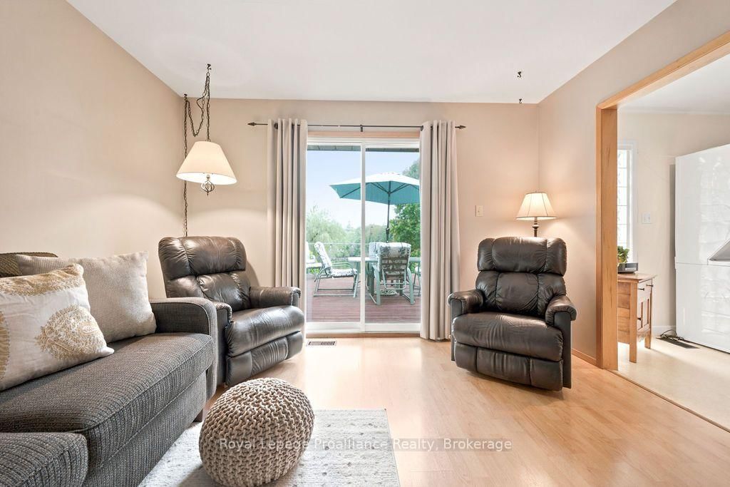 304 Hastings Street N • Bancroft, ON photo 25