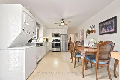 304 Hastings Street N • Bancroft, ON photo 4