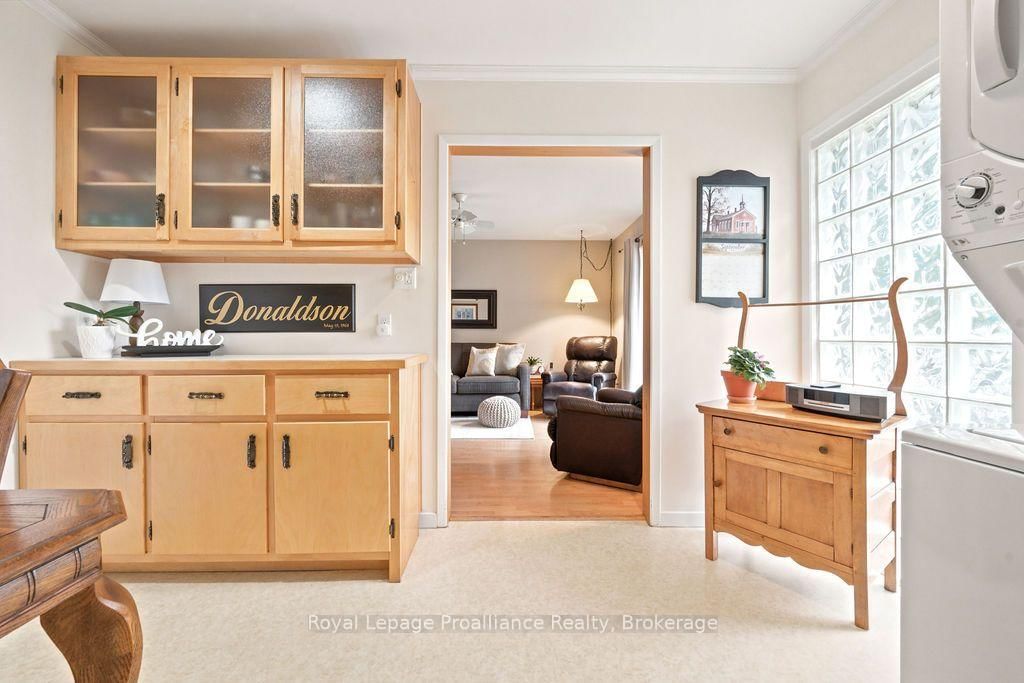 304 Hastings Street N • Bancroft, ON photo 9