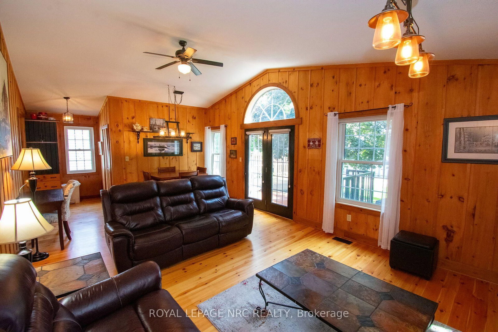 36 MAPLEWOOD Drive • St. Catharines, ON photo 12