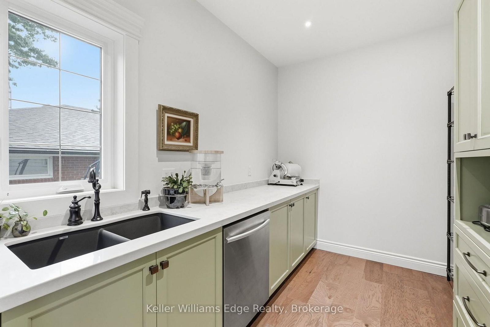 97 Glancaster Road • Hamilton, ON photo 18