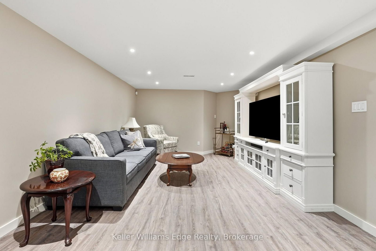 97 Glancaster Road • Hamilton, ON photo 36