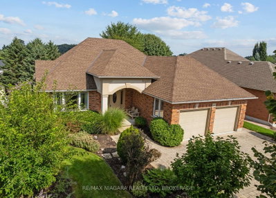 Detached House for sale at 16 Cherry Ridge Boulevard, Pelham, Ontario, L0S 1C0 - Fenwick - MLS: X13742376
