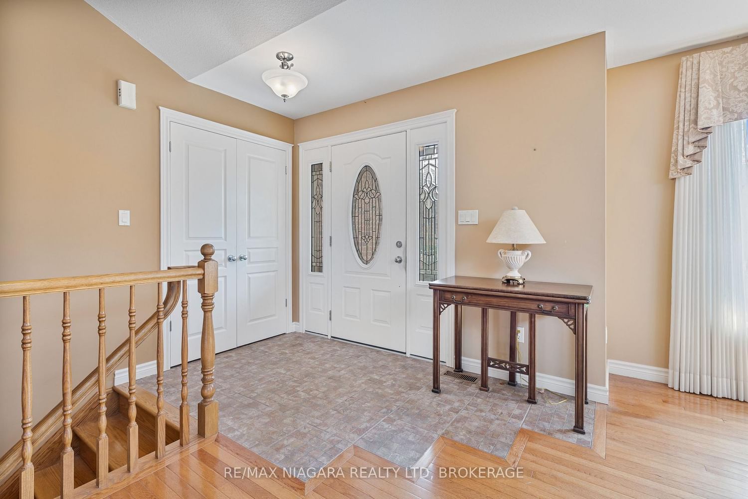 16 Cherry Ridge Boulevard • Pelham, ON photo 10