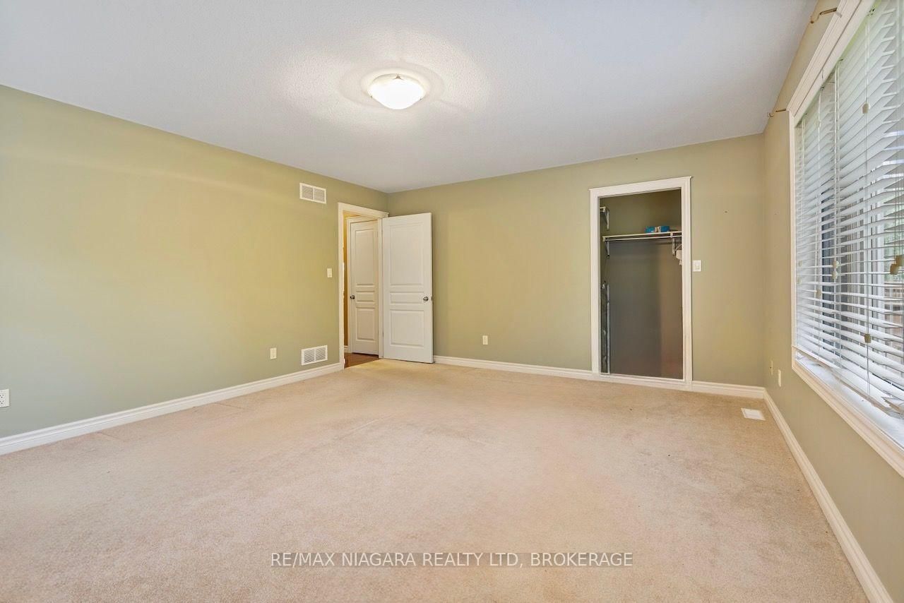 16 Cherry Ridge Boulevard • Pelham, ON photo 17