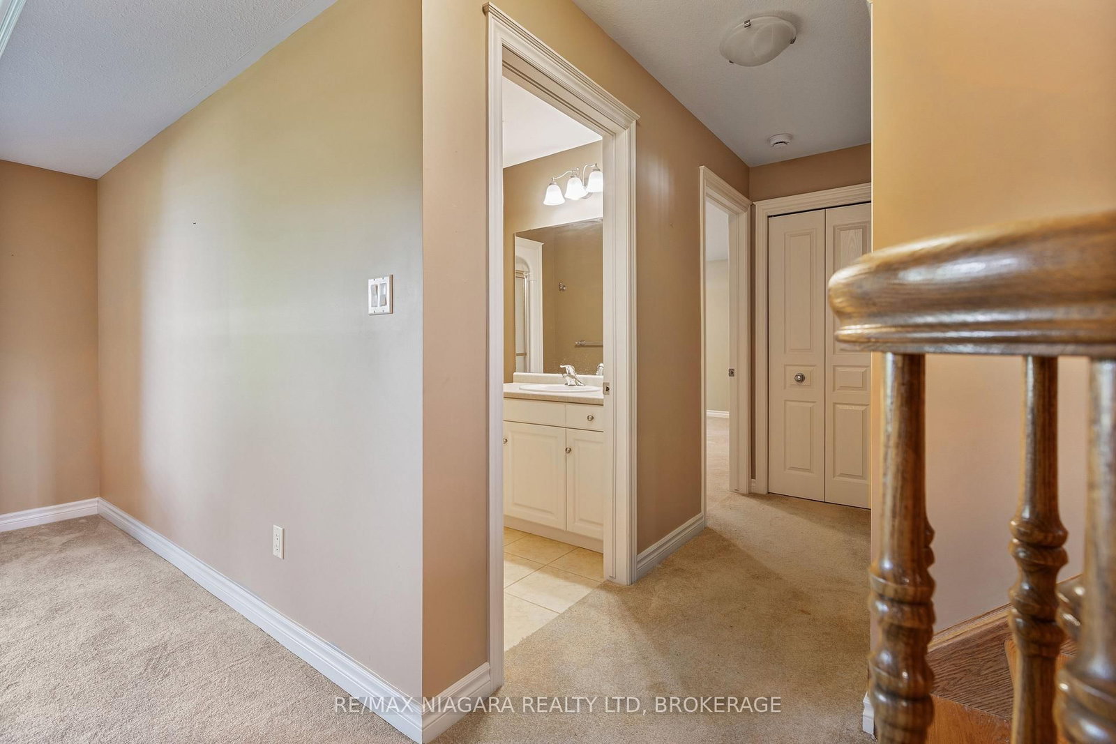 16 Cherry Ridge Boulevard • Pelham, ON photo 25