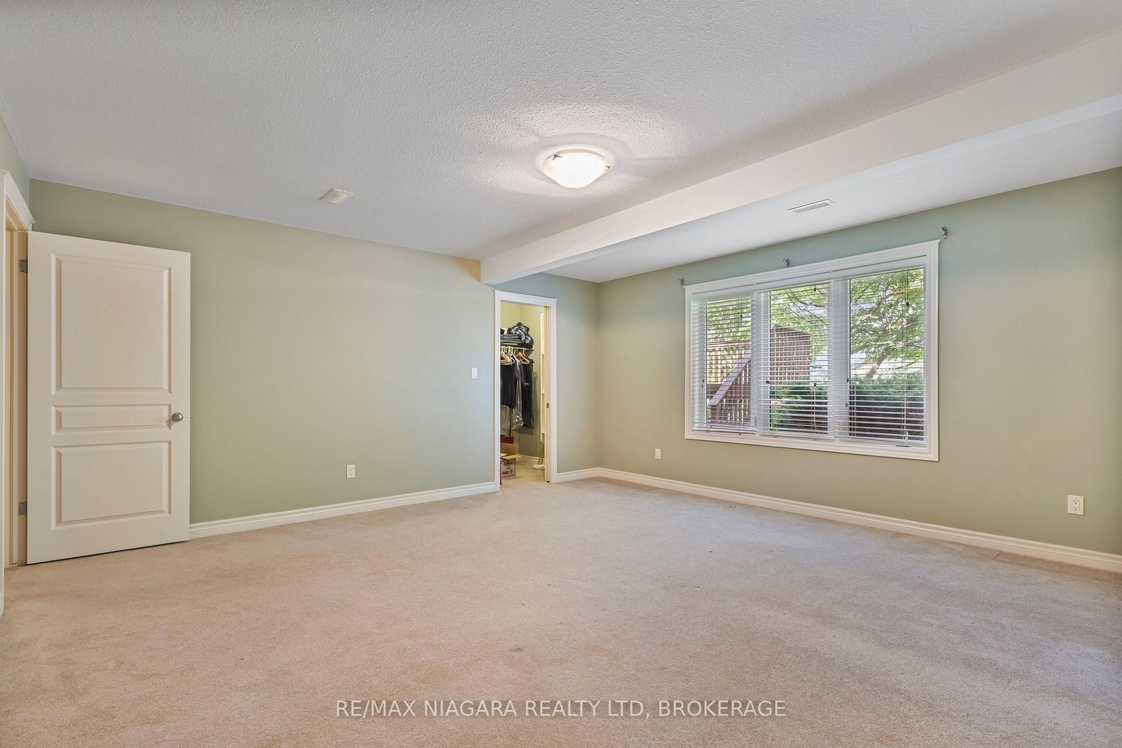 16 Cherry Ridge Boulevard • Pelham, ON photo 28