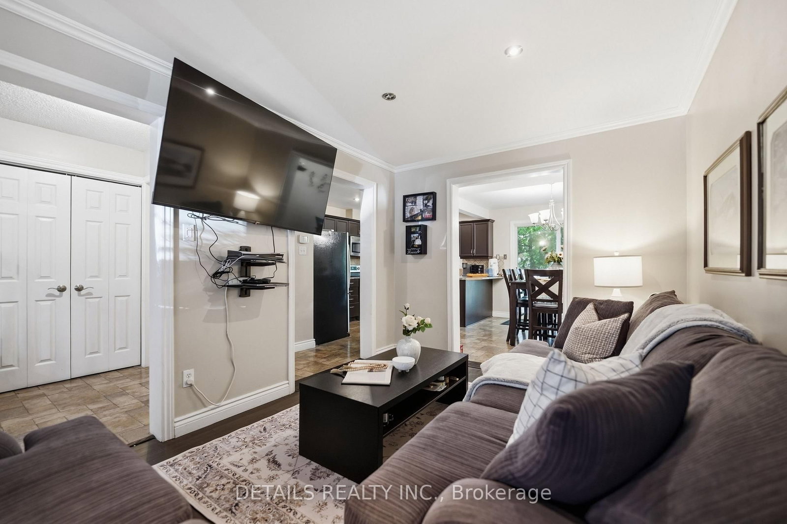 24 Southport Drive • Ottawa, ON photo 13