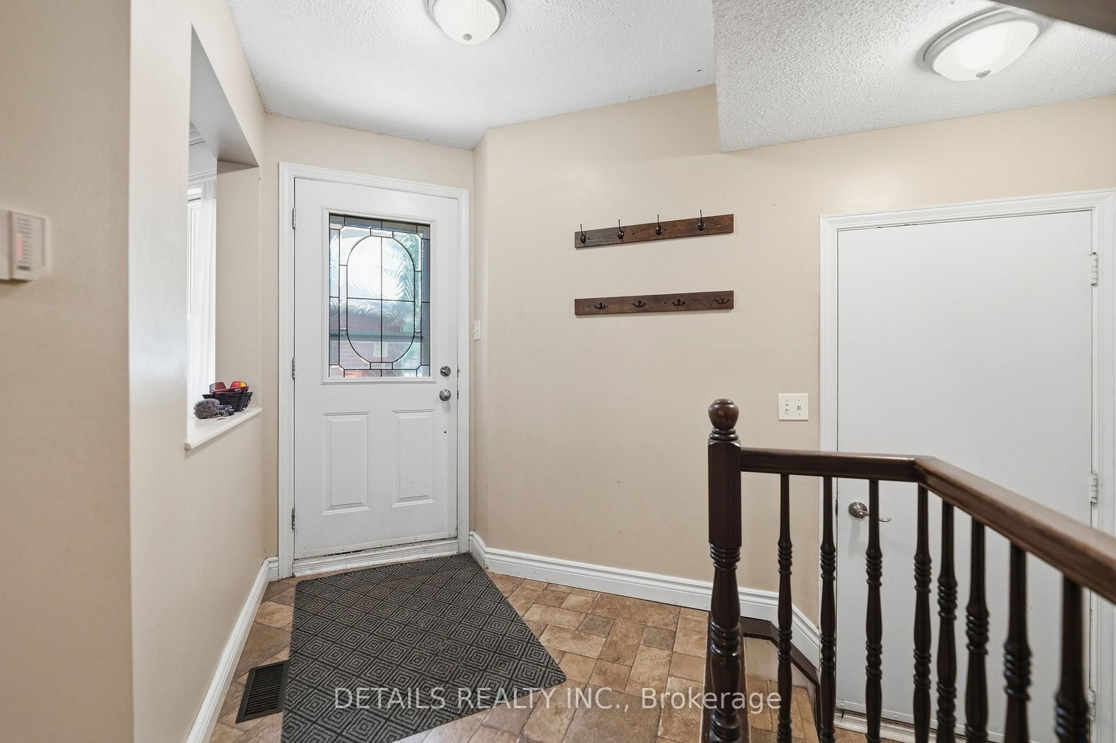 24 Southport Drive • Ottawa, ON photo 6