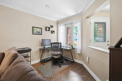 24 Southport Drive • Ottawa, ON photo 9