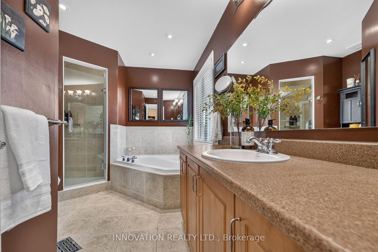 545 Rosehill Avenue • Ottawa, ON photo 31