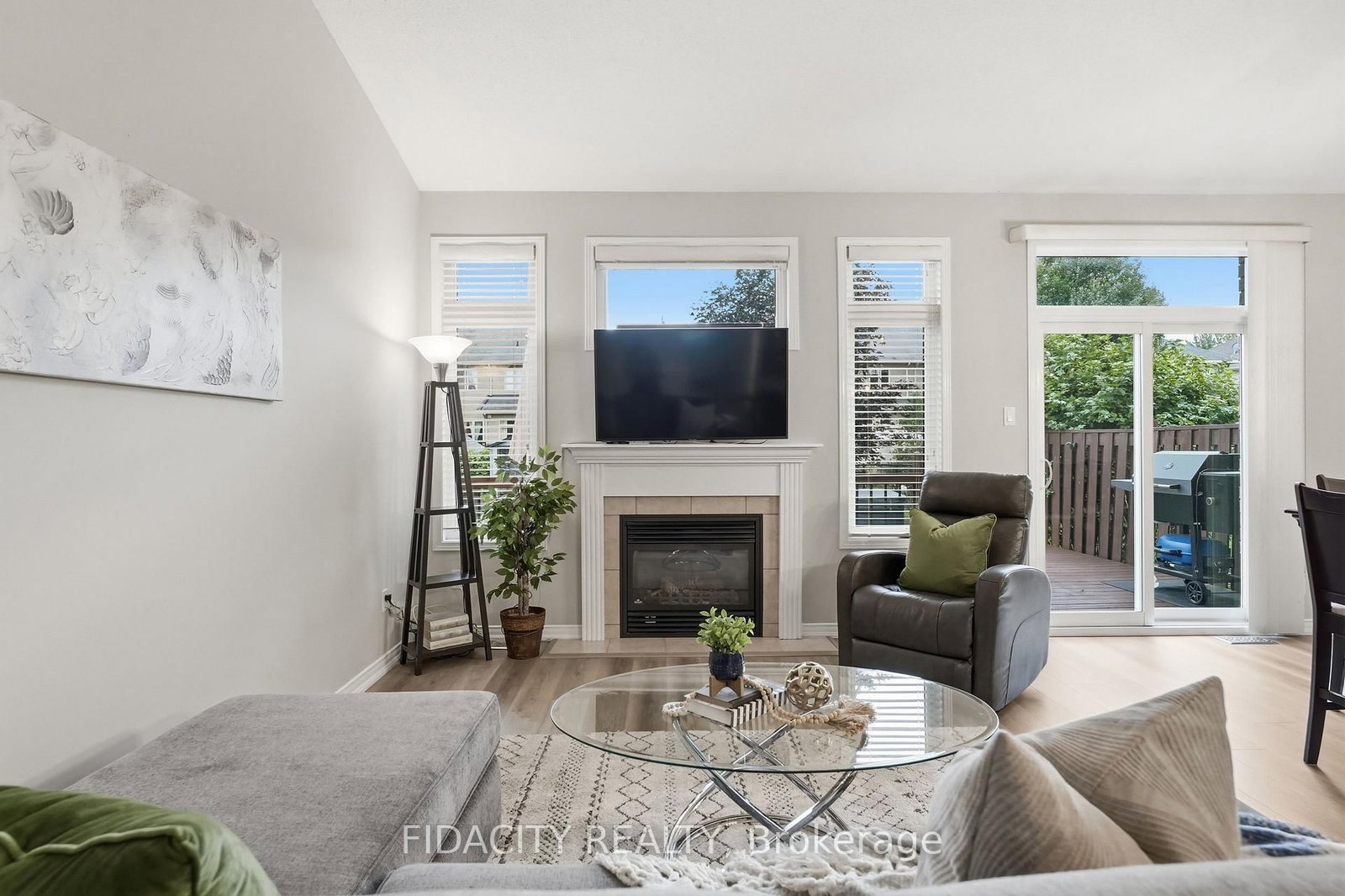 925 Burwash Landing Landing • Kanata, ON photo 16