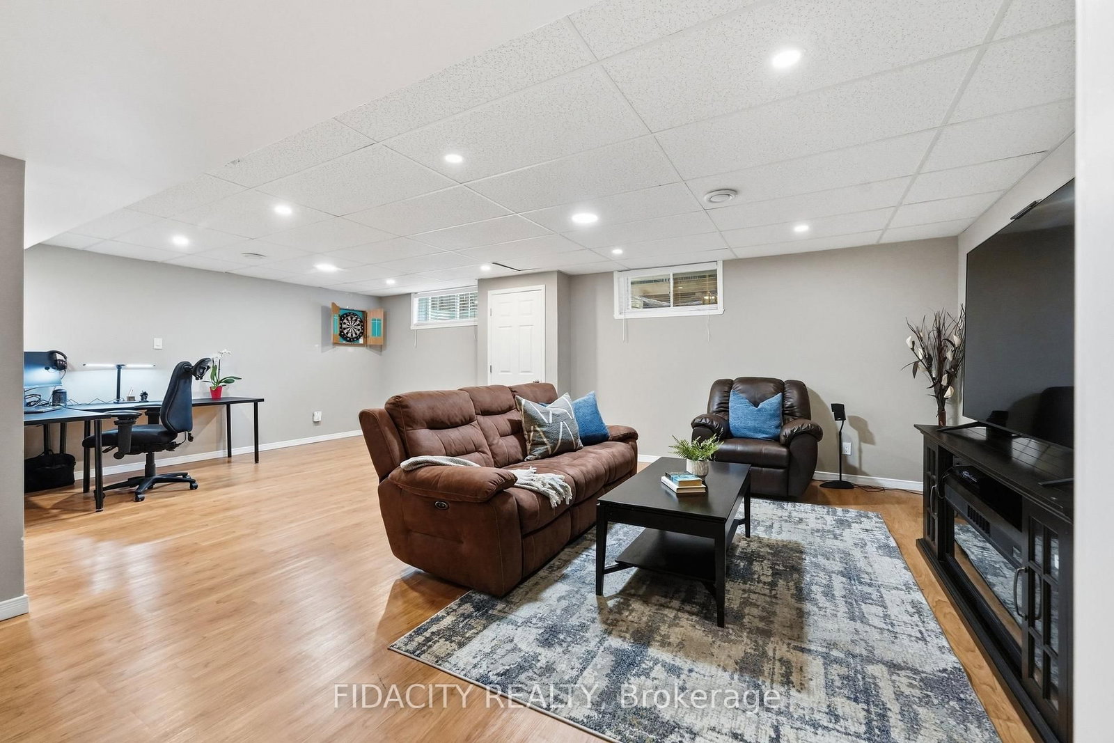 925 Burwash Landing Landing • Kanata, ON photo 35