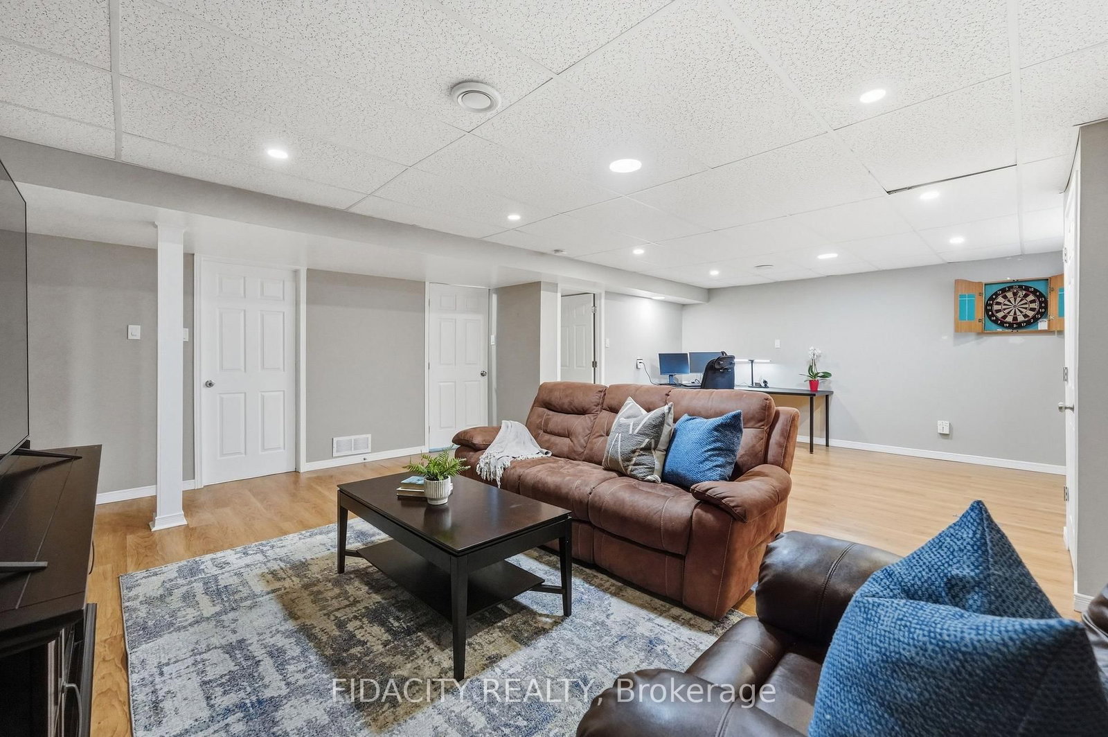 925 Burwash Landing Landing • Kanata, ON photo 36