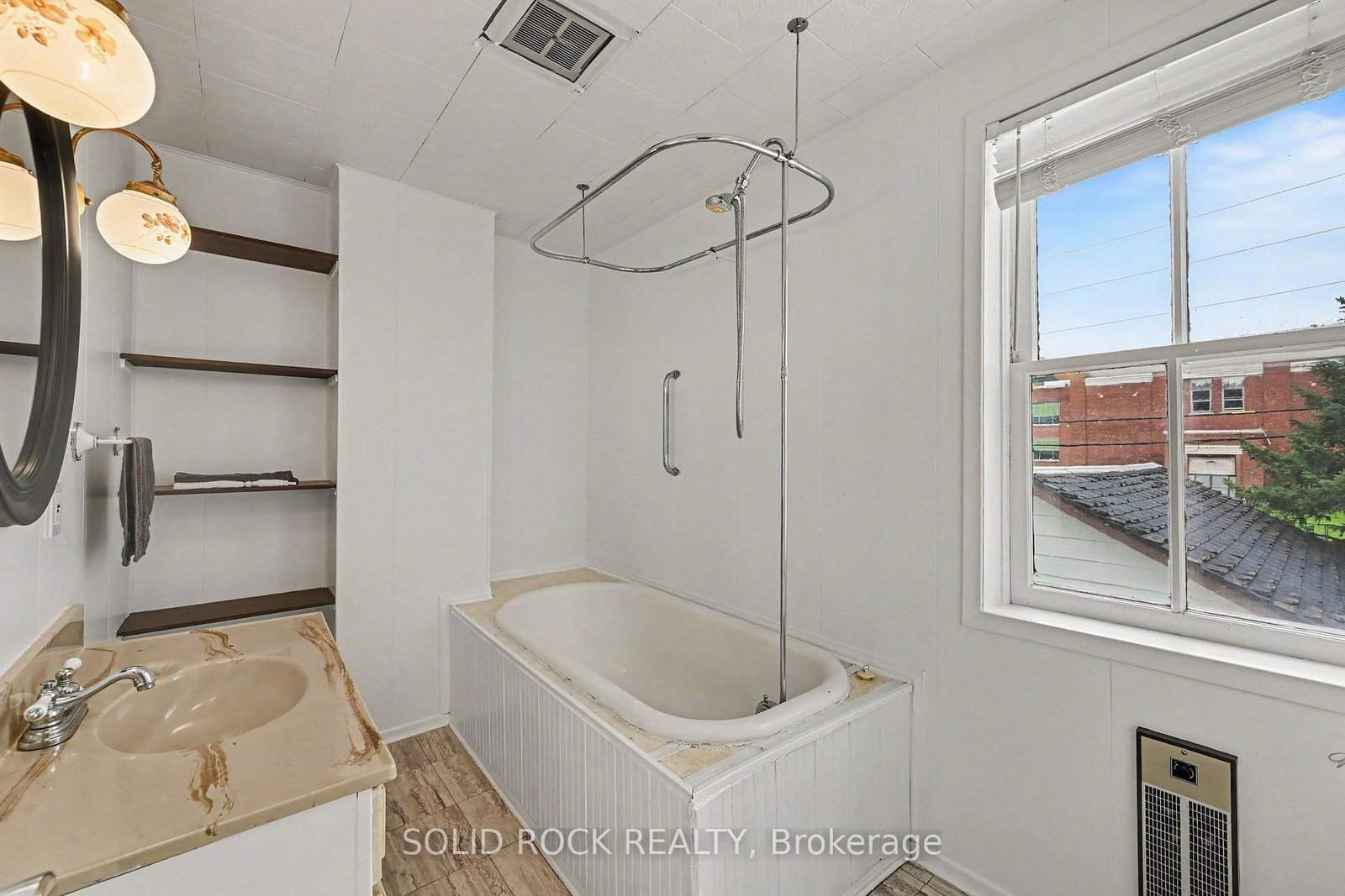 85 Renfrew Avenue W • Renfrew, ON photo 15