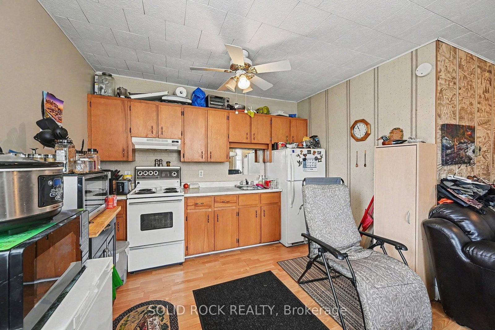 85 Renfrew Avenue W • Renfrew, ON photo 30