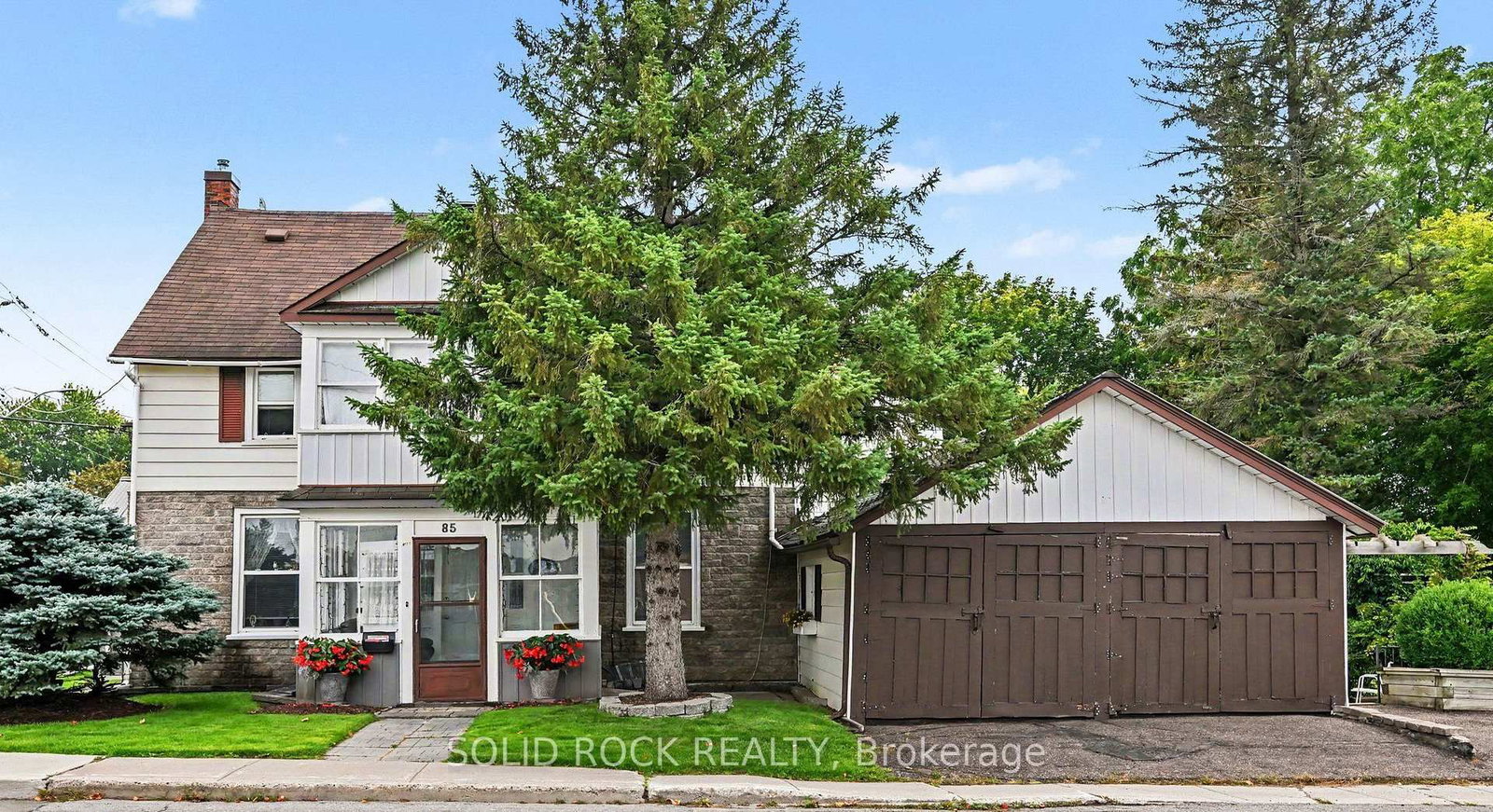 85 Renfrew Avenue W • Renfrew, ON photo 38