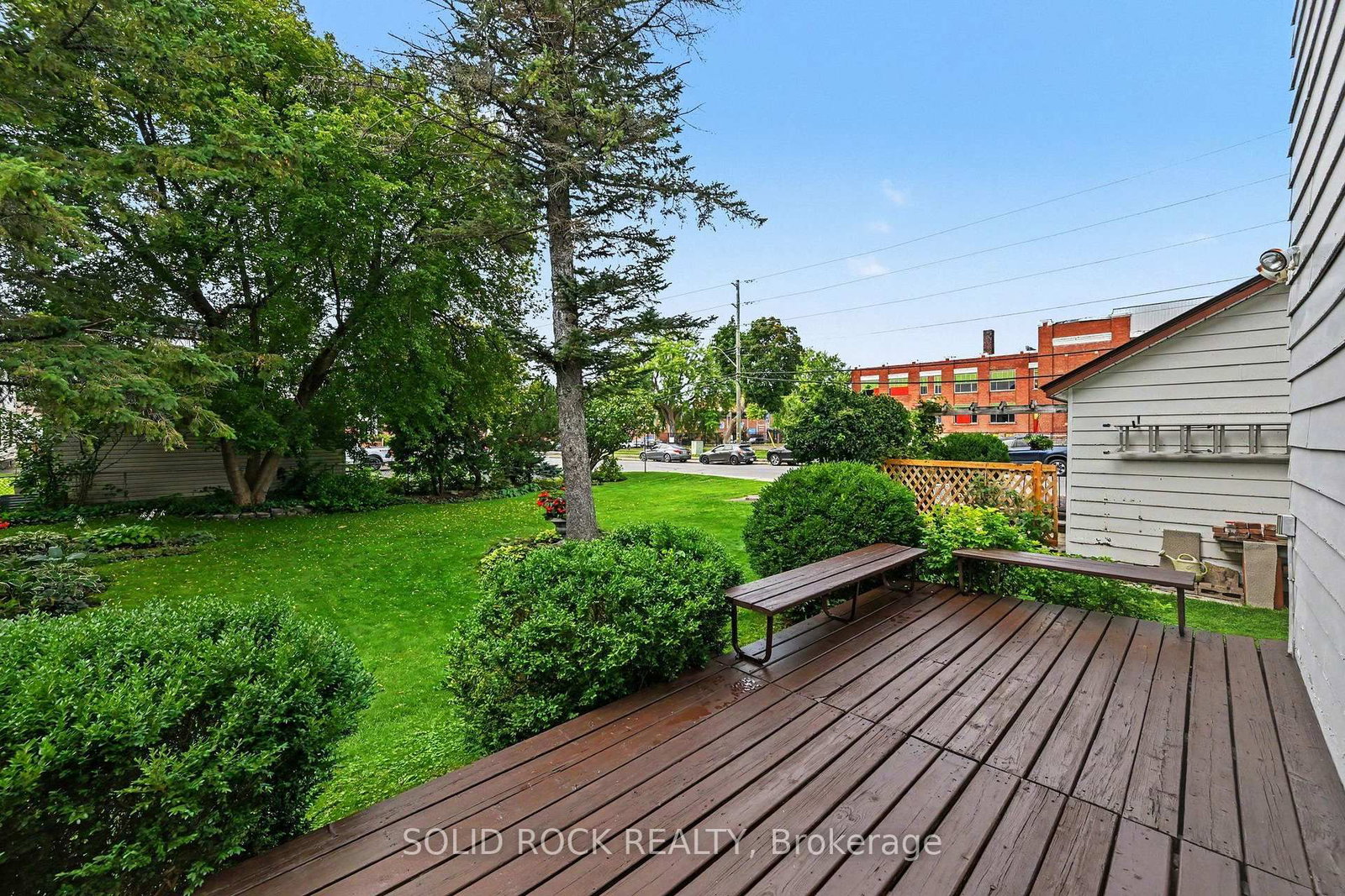 85 Renfrew Avenue W • Renfrew, ON photo 4