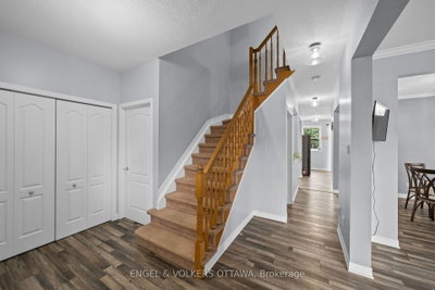 1121 Rocky Harbour Crescent • Ottawa, ON photo 5