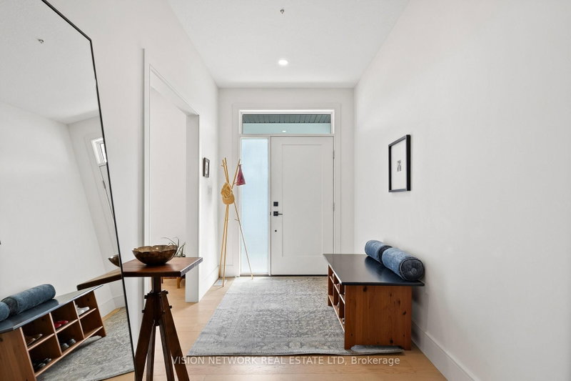 41 Compass Trail