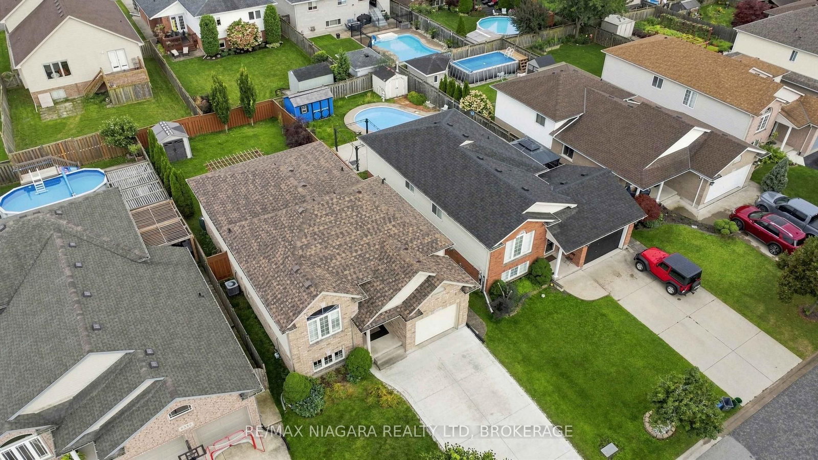 8340 Racey Avenue • Niagara Falls, ON photo 25