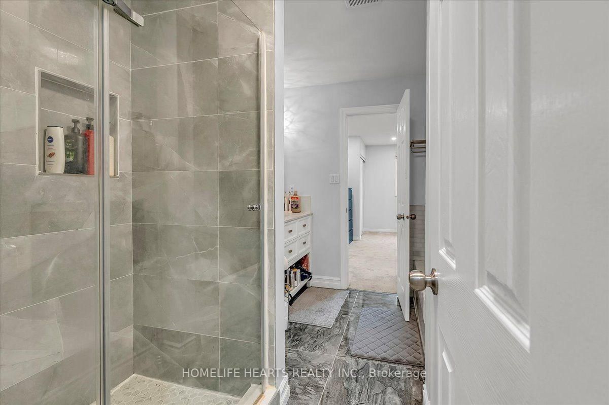 21 Bronte Court • Hamilton, ON photo 24