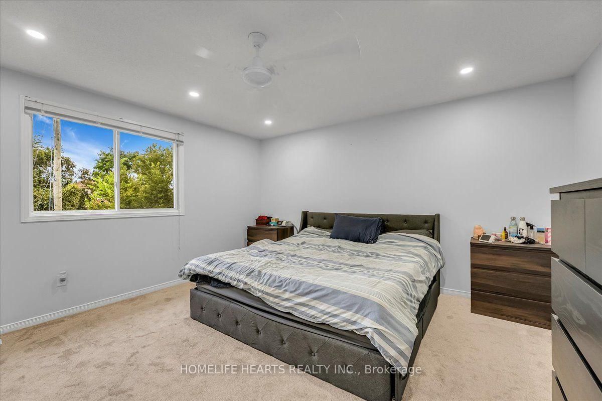 21 Bronte Court • Hamilton, ON photo 27