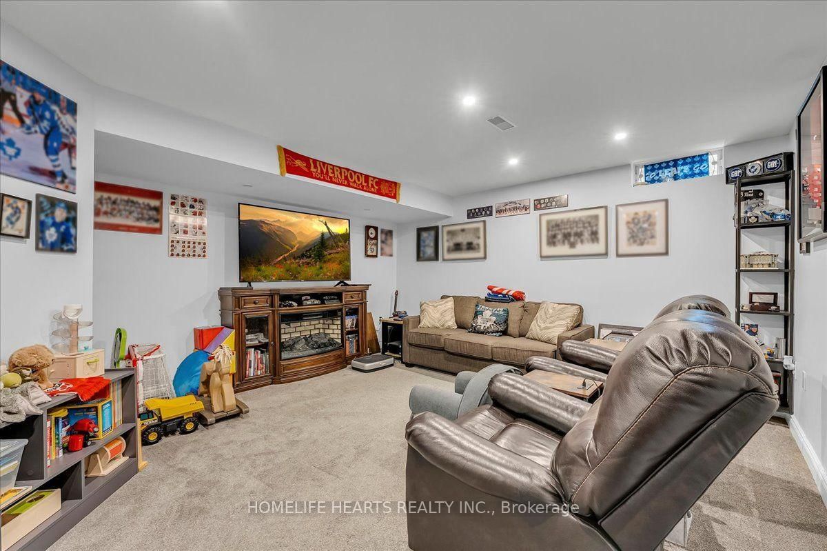 21 Bronte Court • Hamilton, ON photo 30