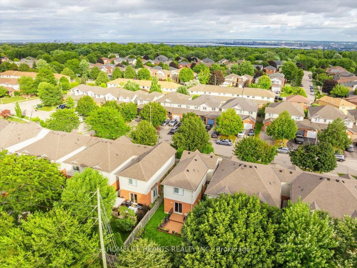 21 Bronte Court • Hamilton, ON photo 45