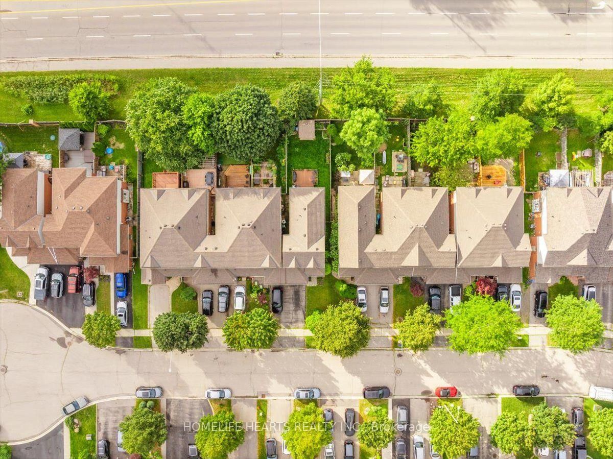 21 Bronte Court • Hamilton, ON photo 47