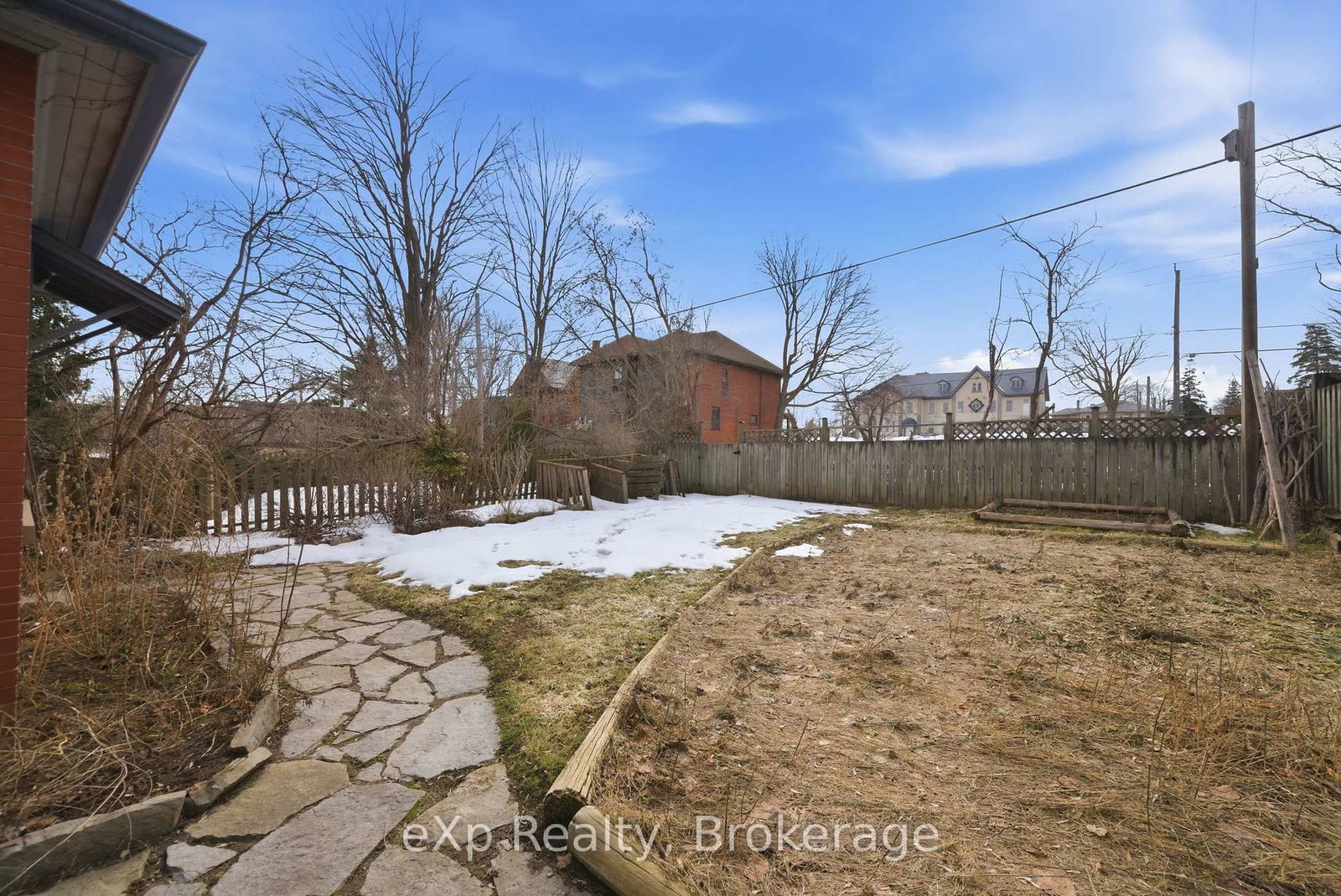 385 Stewart Street • Peterborough, ON photo 42