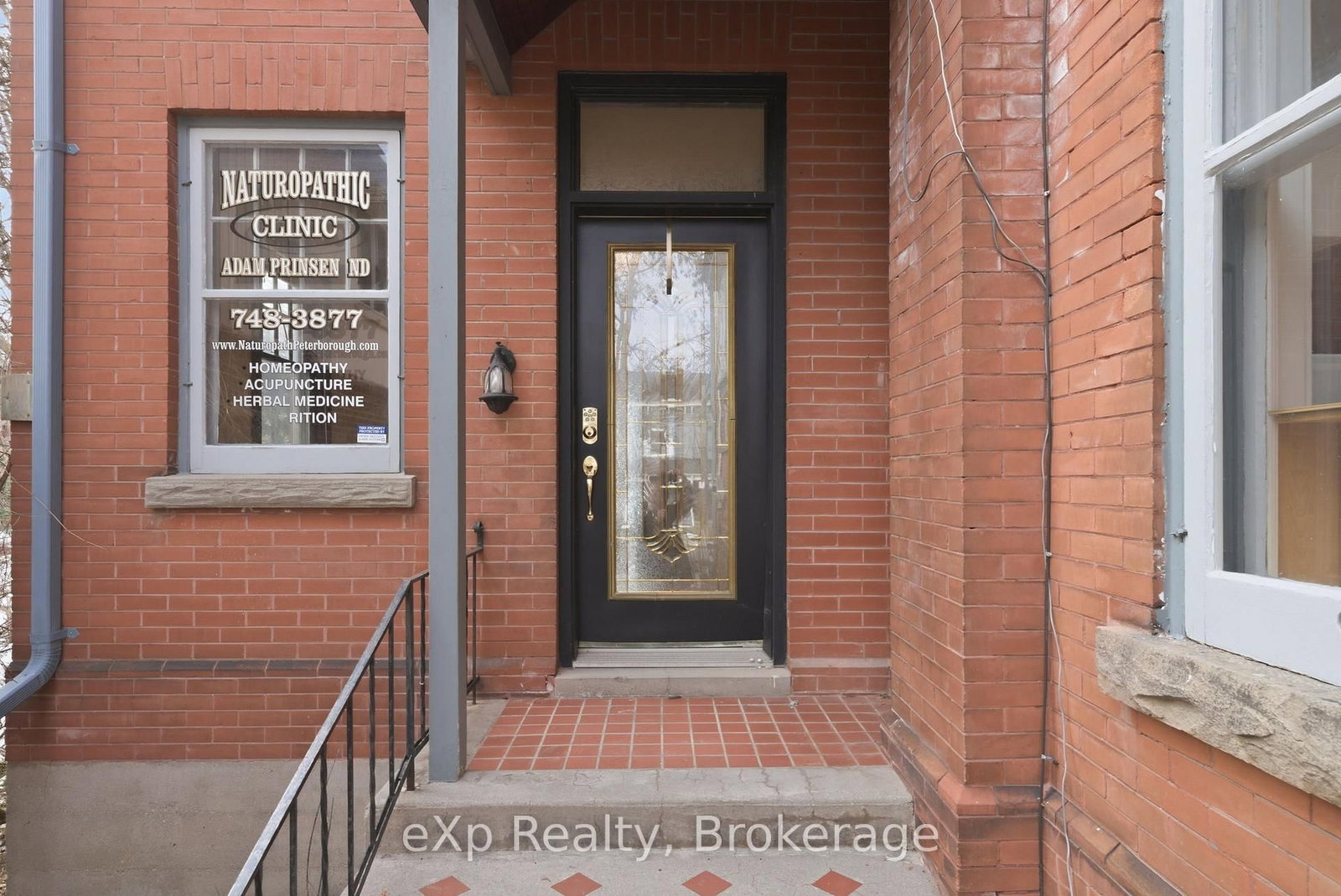 385 Stewart Street • Peterborough, ON photo 6