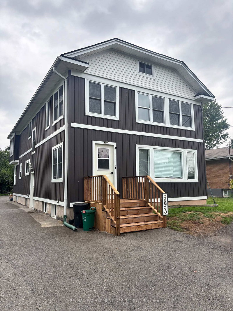 Lower - 393 Bowen Road