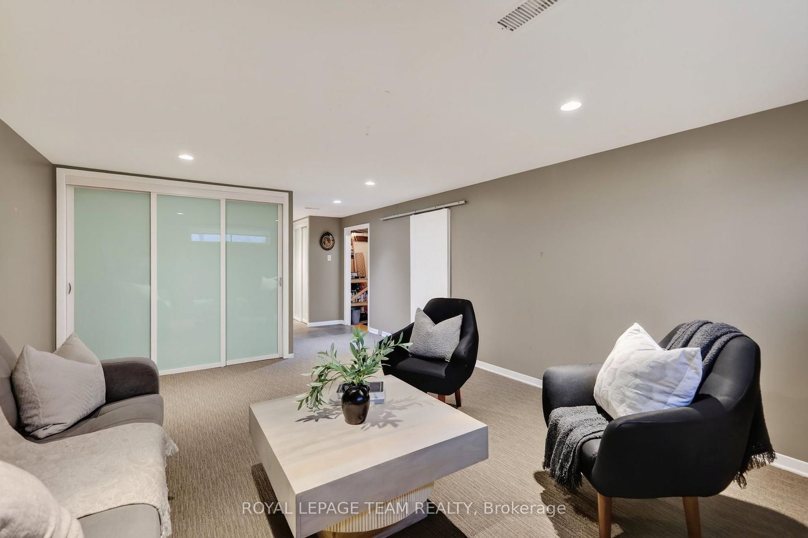 1958 Neepawa Avenue • Ottawa, ON photo 29