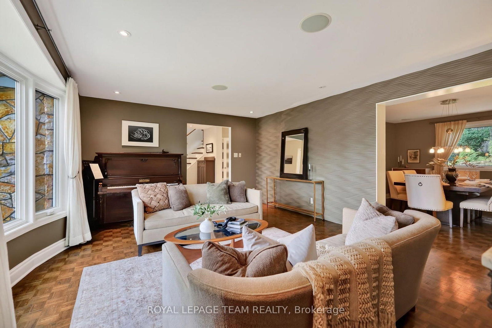 1958 Neepawa Avenue • Ottawa, ON photo 6