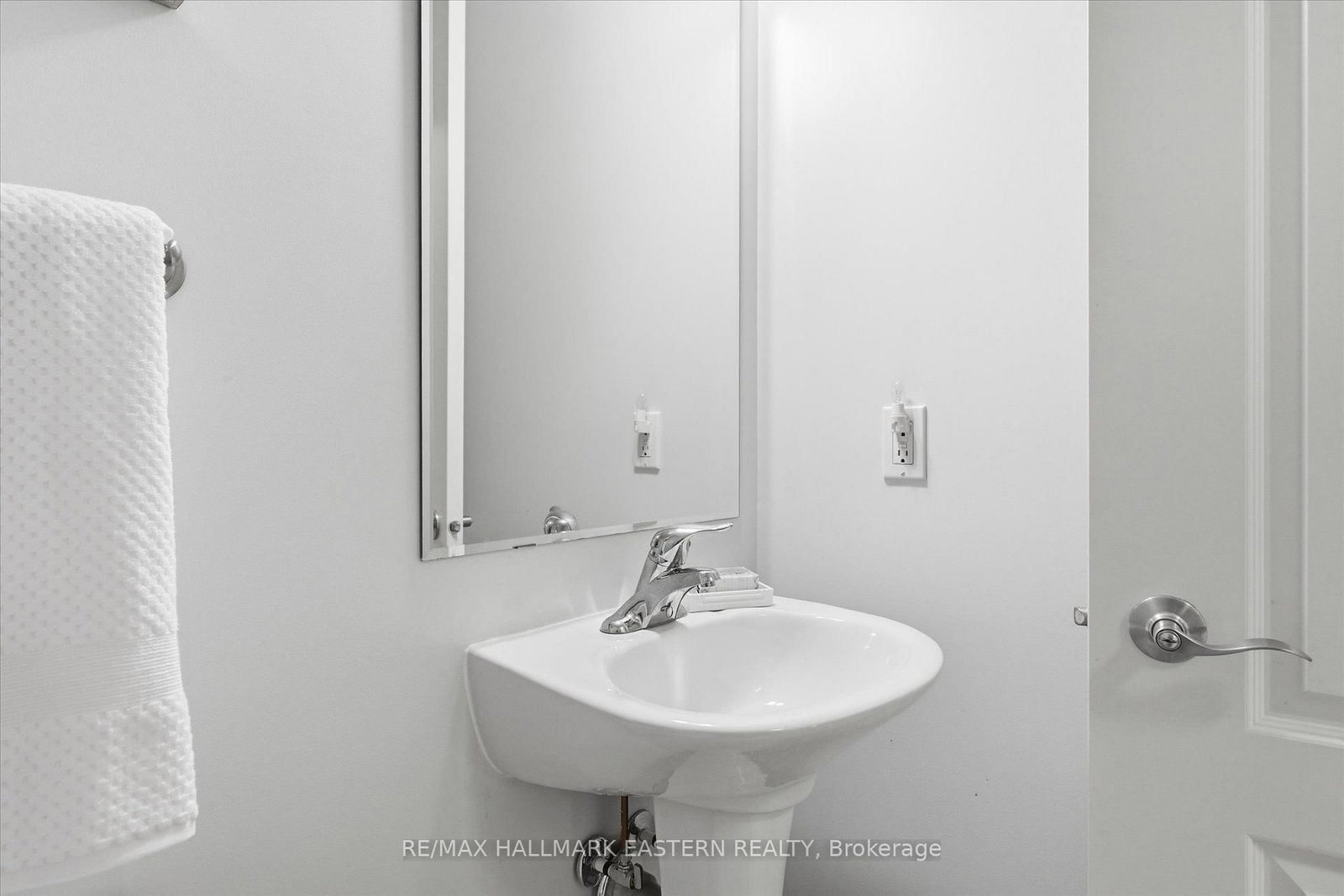 869 Clonsilla Avenue • #PH16 • Peterborough, ON photo 20