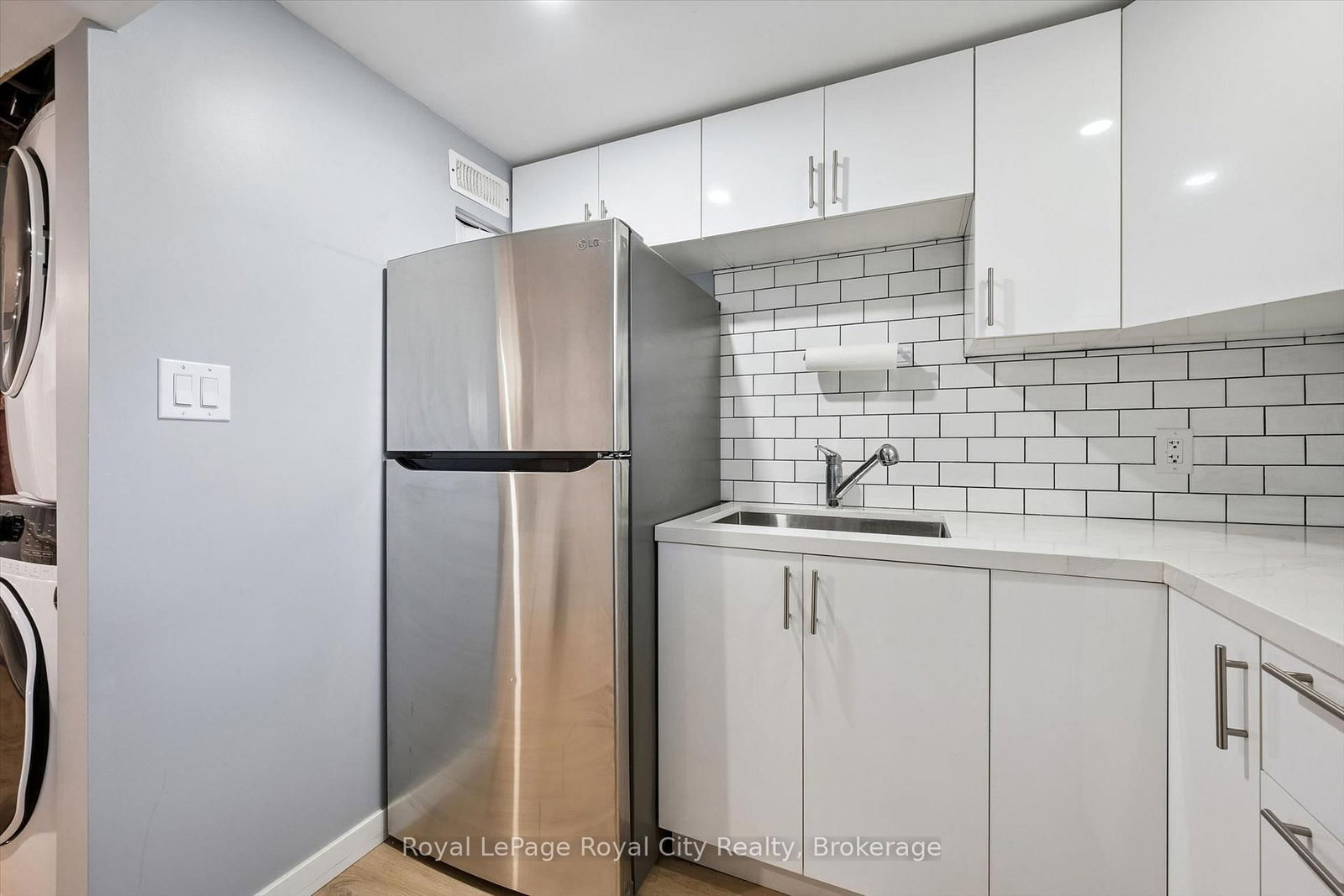 216 Stevenson Street N • Guelph, ON photo 23