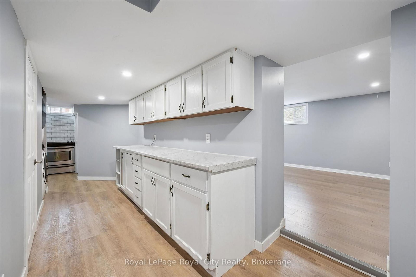 216 Stevenson Street N • Guelph, ON photo 24