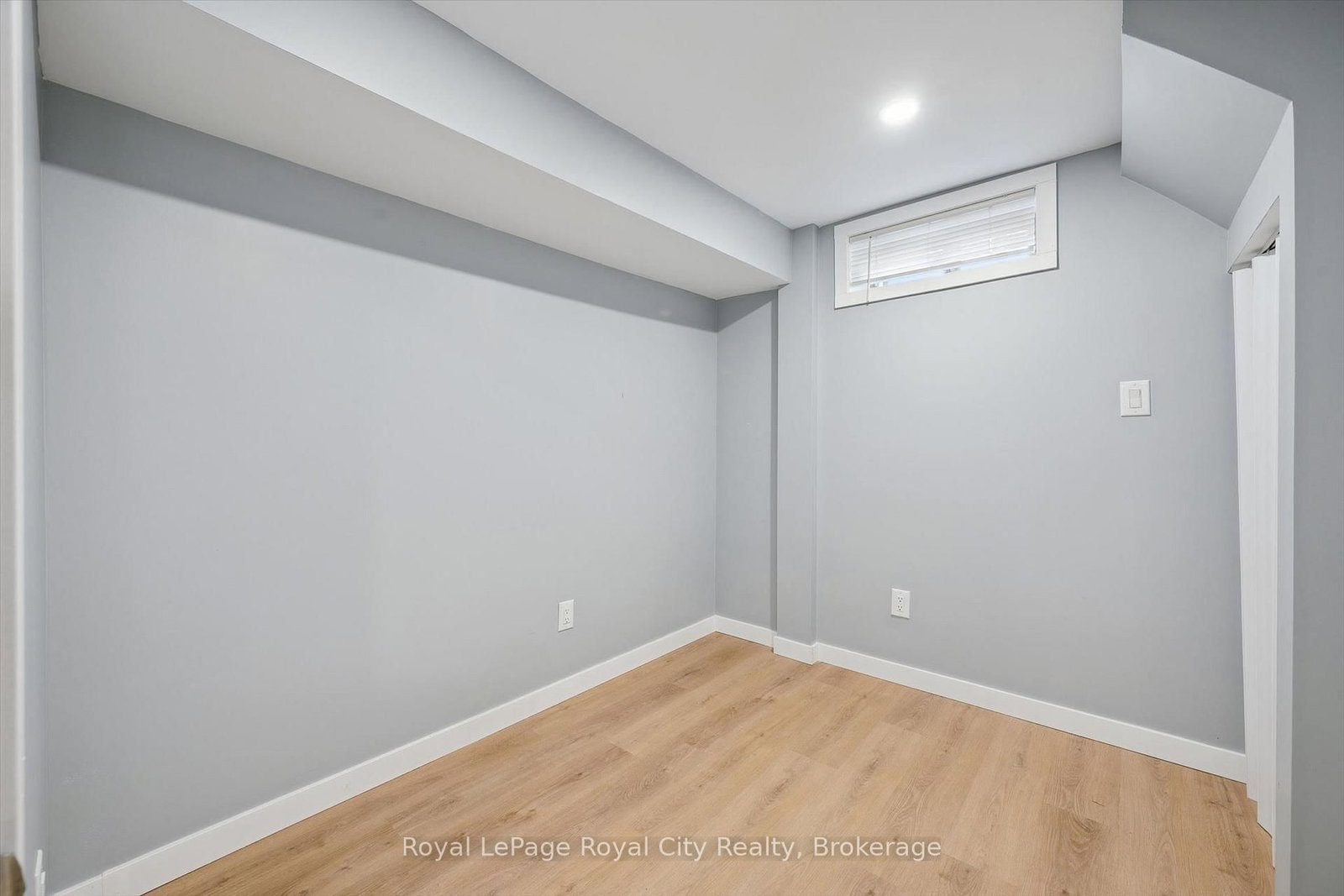 216 Stevenson Street N • Guelph, ON photo 25