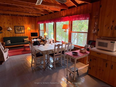695 Griggs Island Jack Lake WAO Island • Havelock-Belmont-Methuen, ON photo 9