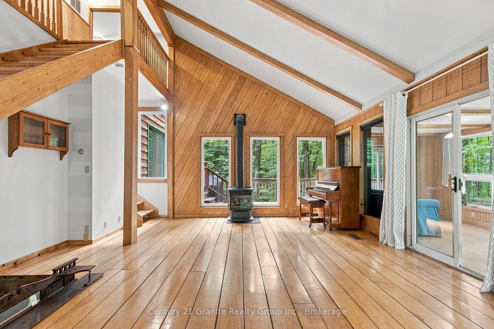1131 Kanawa Lane • Algonquin Highlands, ON photo 14